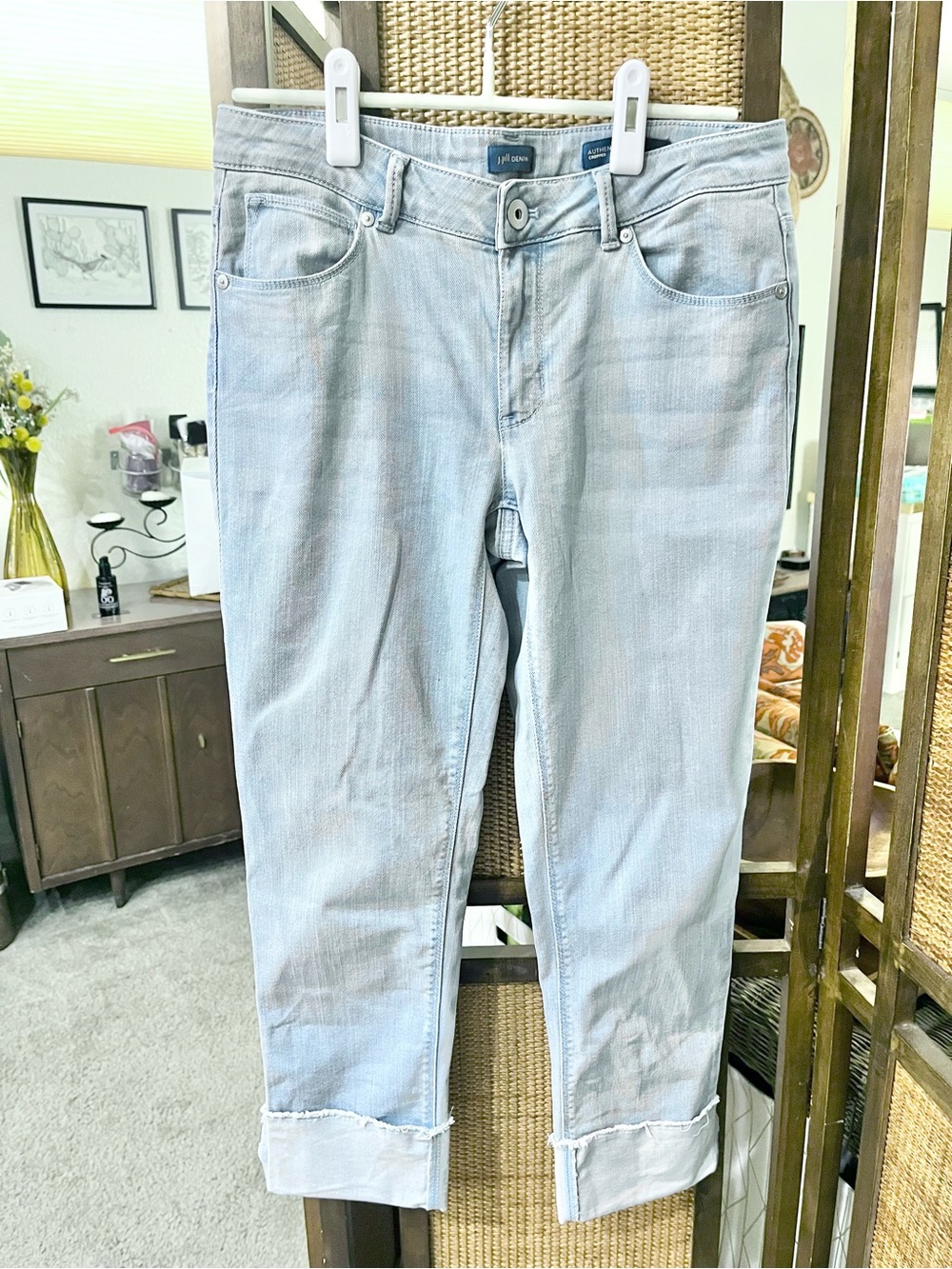 J. Jill Light Blue Cropped Roll-Cuff Jeans